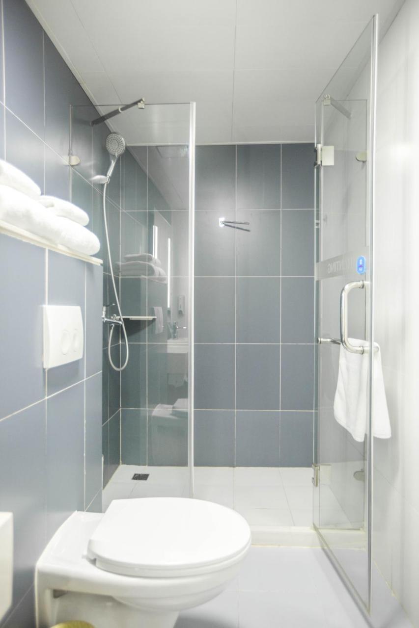 Hanting Premium Hotel Shanghai Plaza 66 Екстер'єр фото