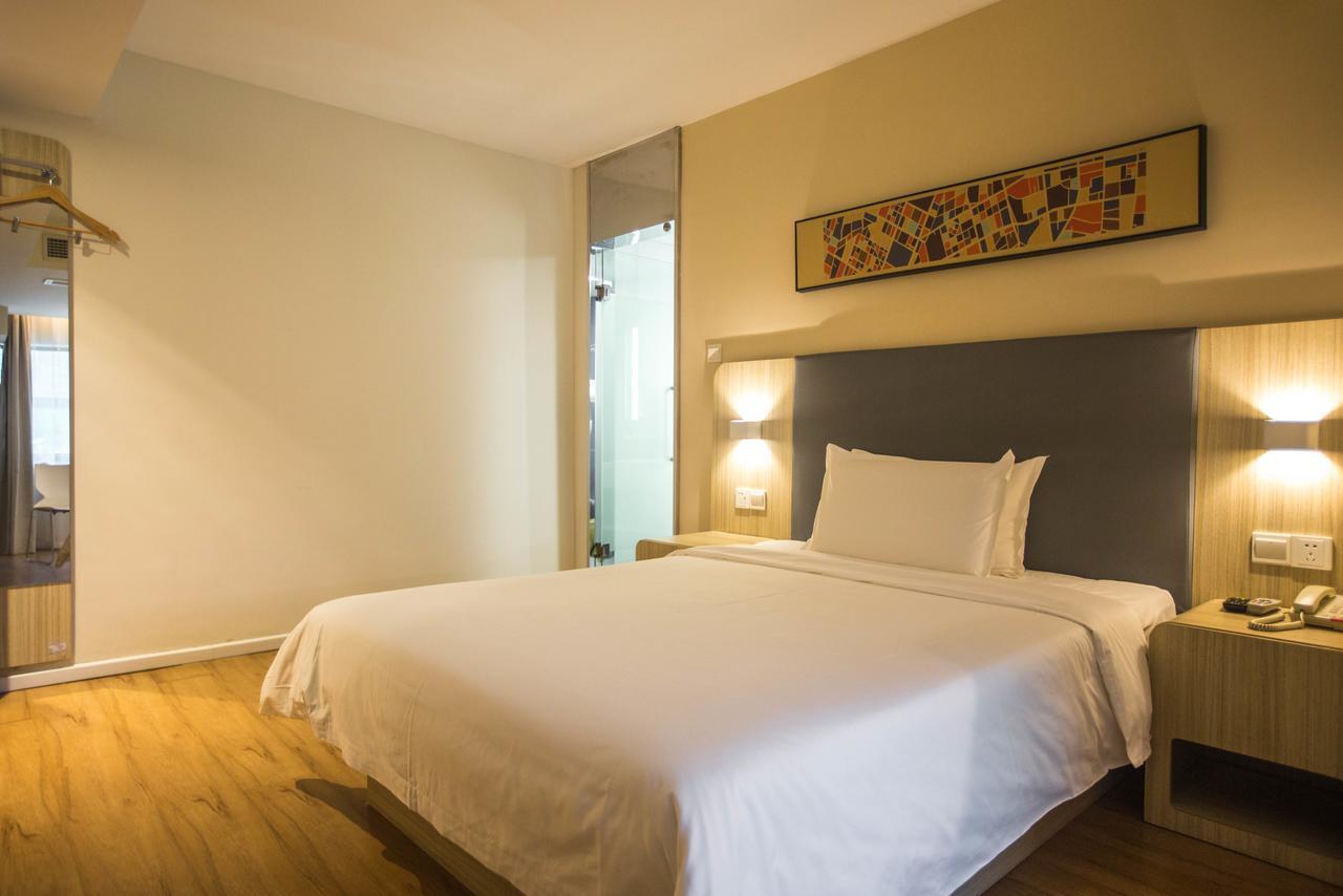 Hanting Premium Hotel Shanghai Plaza 66 Екстер'єр фото